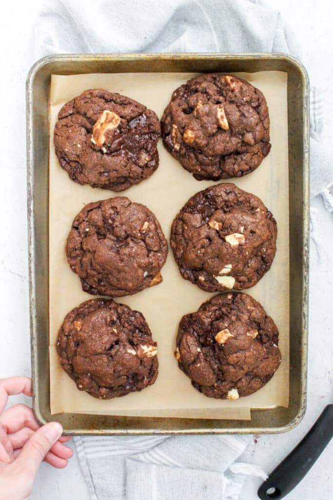 Perfect Giant Chocolate Cookies