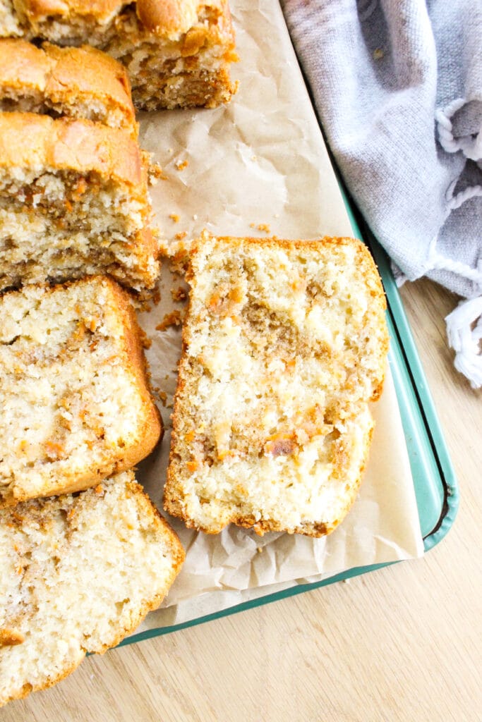 Easy Carrot Loaf Cake Recipe