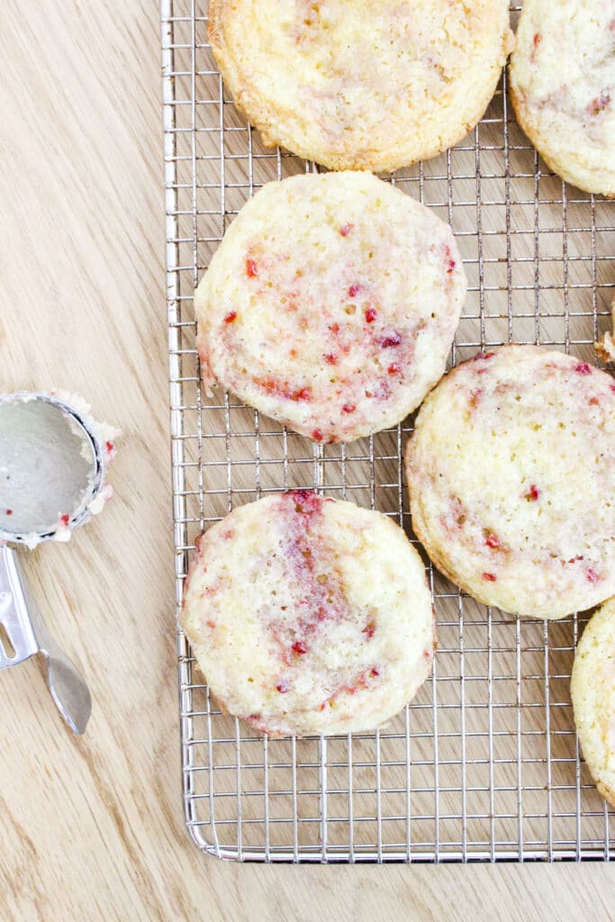 baked lemon raspberry cookies