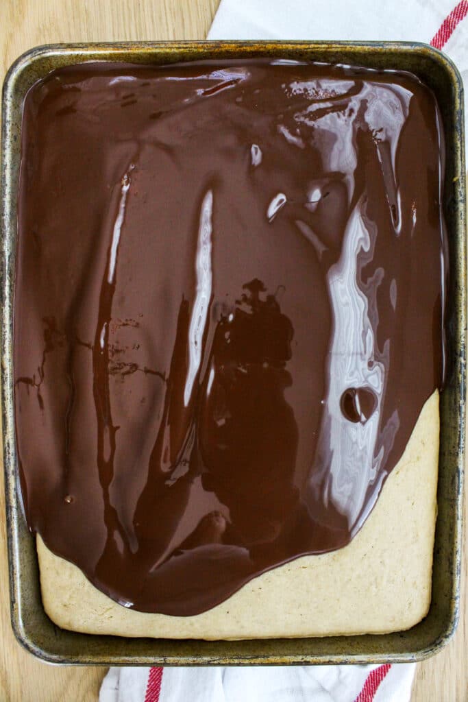 Chocolate layer for S'mores Sheet Cake