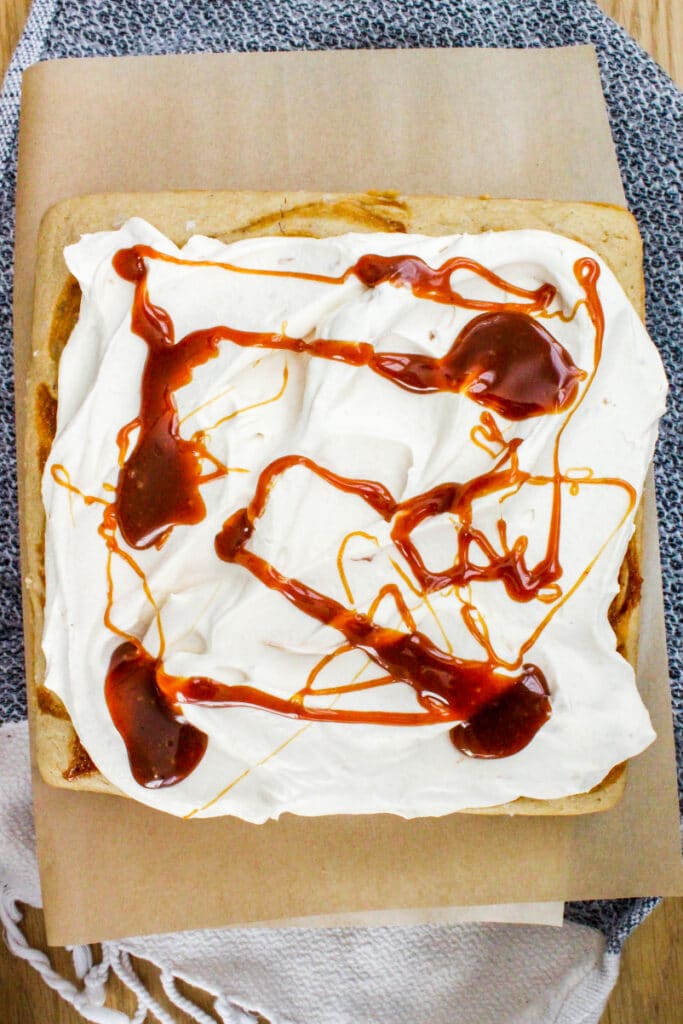 How to frost Salted Caramel Cake